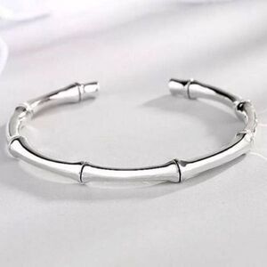 The Bamboo II Cuff Bracelet in 925 silver